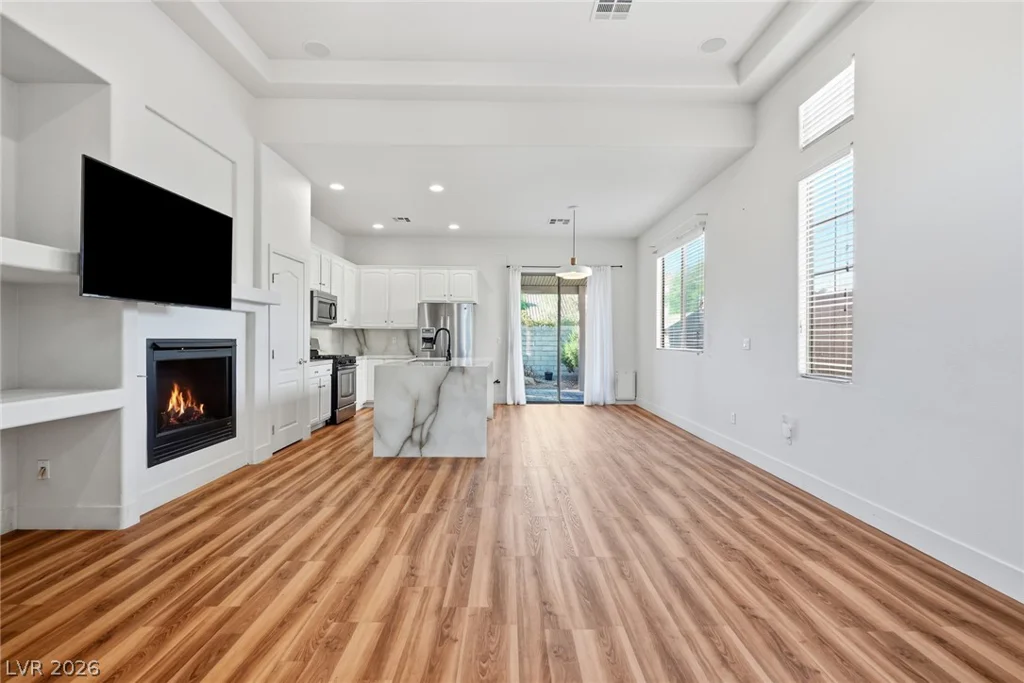 9025 Loggers Mill, Las Vegas, NV 89143
