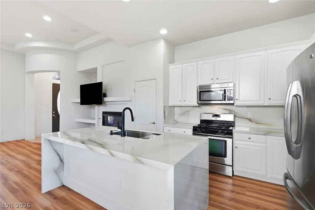 9025 Loggers Mill, Las Vegas, NV 89143