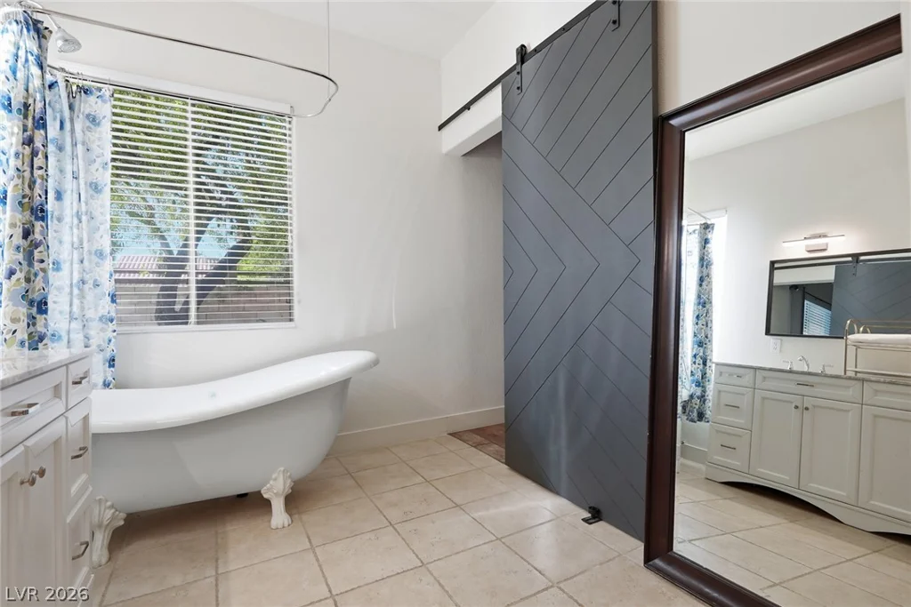 9025 Loggers Mill, Las Vegas, NV 89143