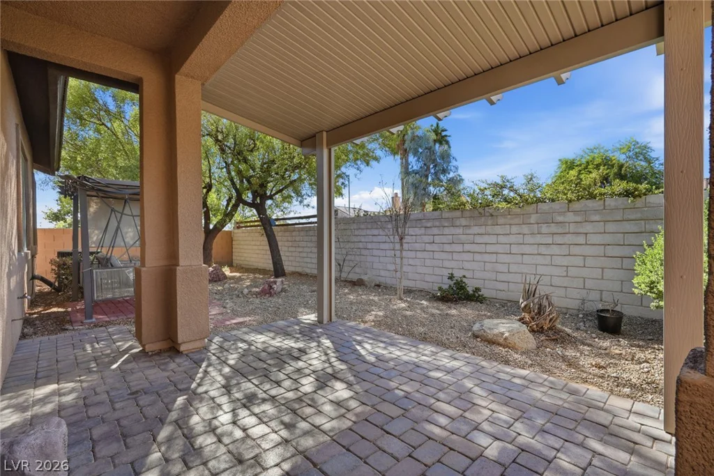 9025 Loggers Mill, Las Vegas, NV 89143