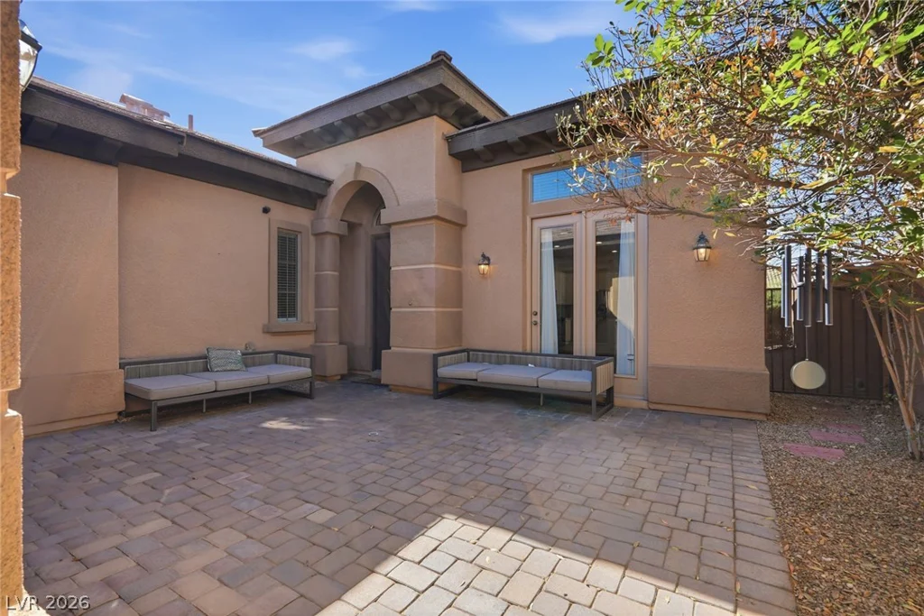9025 Loggers Mill, Las Vegas, NV 89143