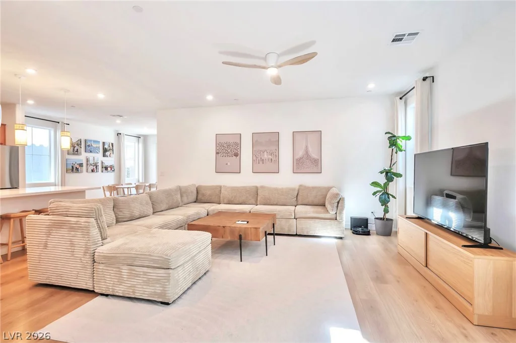 1930 Majalis, Las Vegas, NV 89106