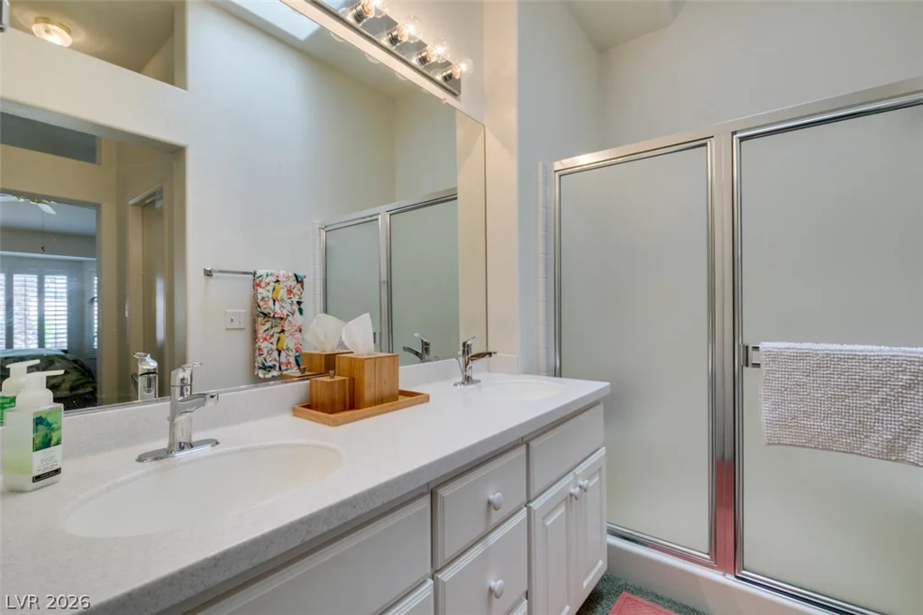 511 Winding Oak, Henderson, NV 89012