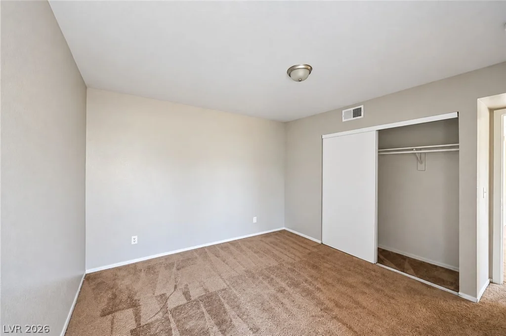 2961 Country Manor, Las Vegas, NV 89115