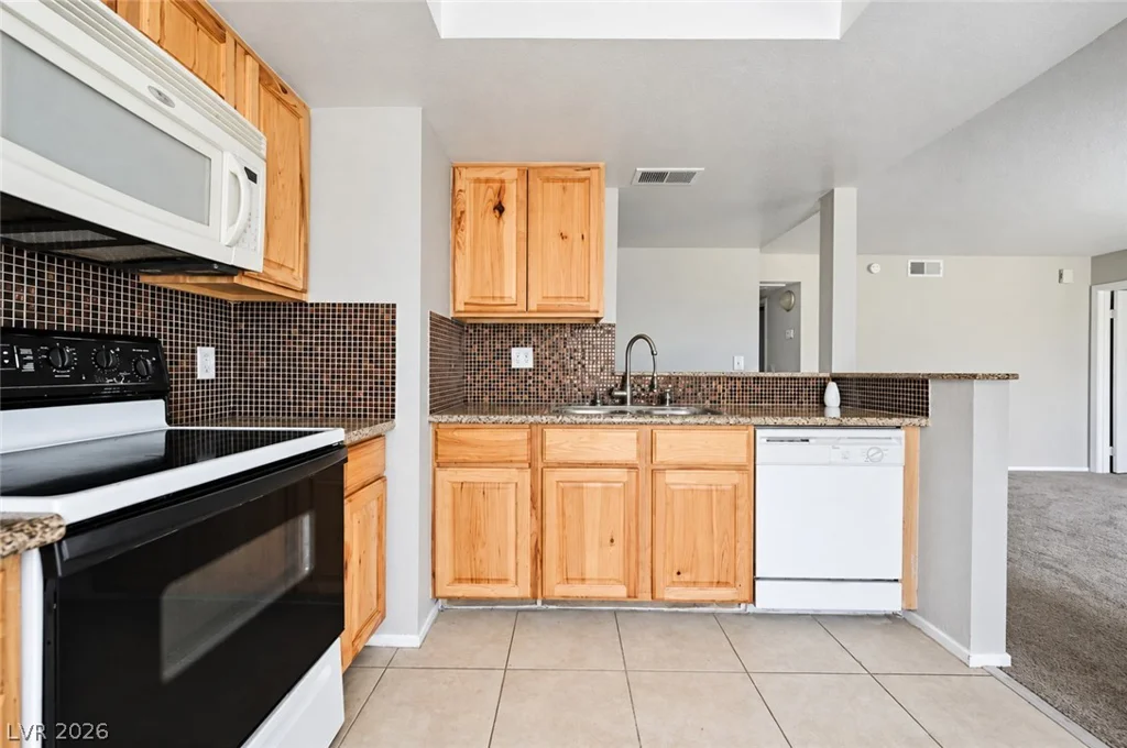 2961 Country Manor, Las Vegas, NV 89115