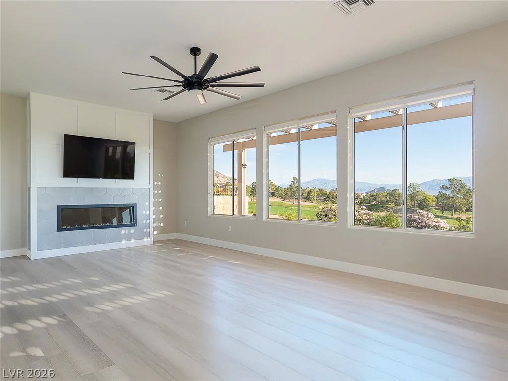 2024 Bay Tree, Las Vegas, NV 89134