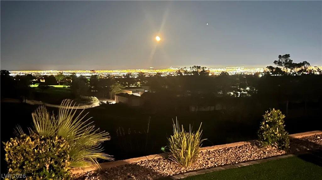 2024 Bay Tree, Las Vegas, NV 89134