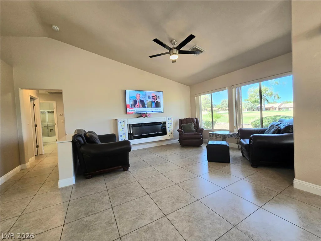 9400 January, Las Vegas, NV 89134