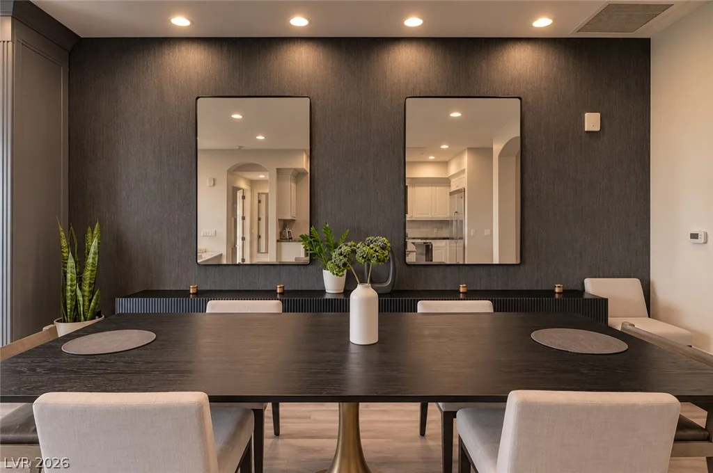 9101 Alta, Las Vegas, NV 89145