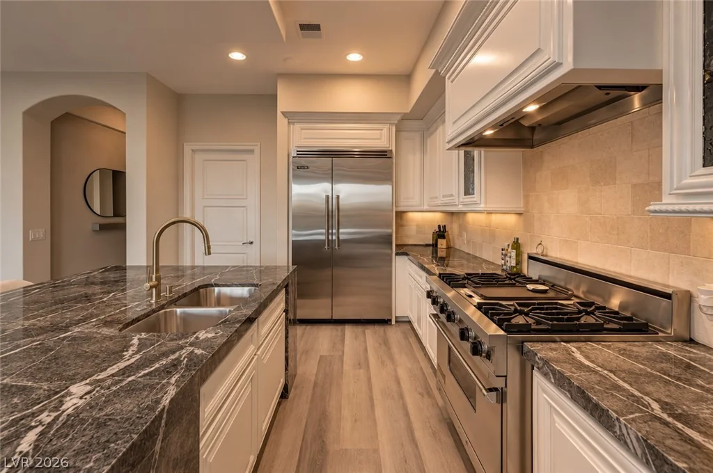 9101 Alta, Las Vegas, NV 89145