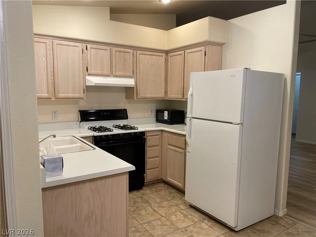 7572 Durham Hall, Las Vegas, NV 89130