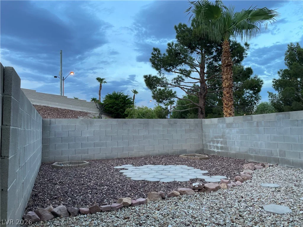 7572 Durham Hall, Las Vegas, NV 89130