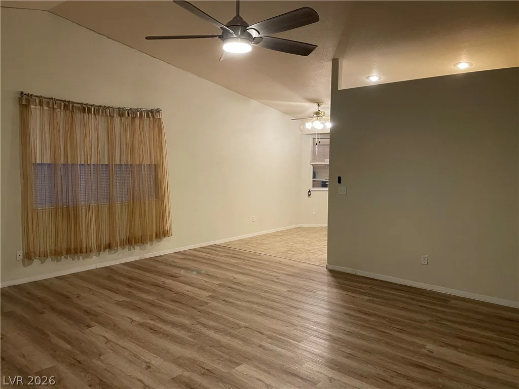 7572 Durham Hall, Las Vegas, NV 89130