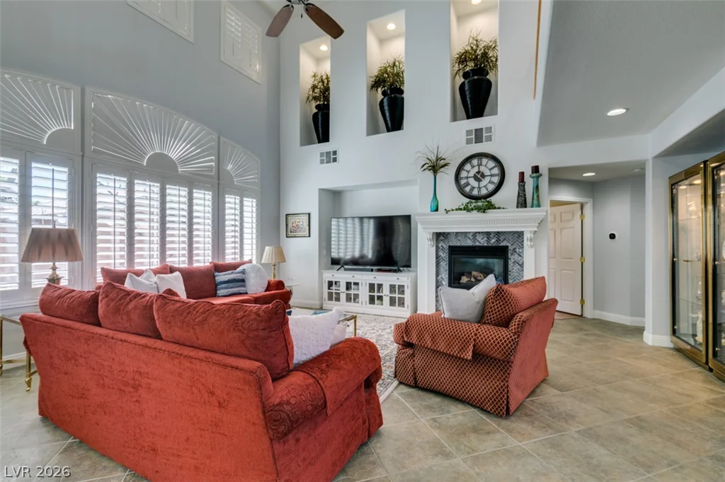 8909 Monte Oro, Las Vegas, NV 89131