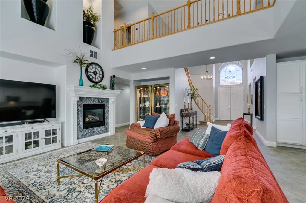 8909 Monte Oro, Las Vegas, NV 89131