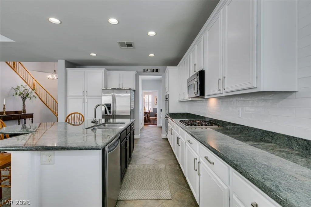 8909 Monte Oro, Las Vegas, NV 89131