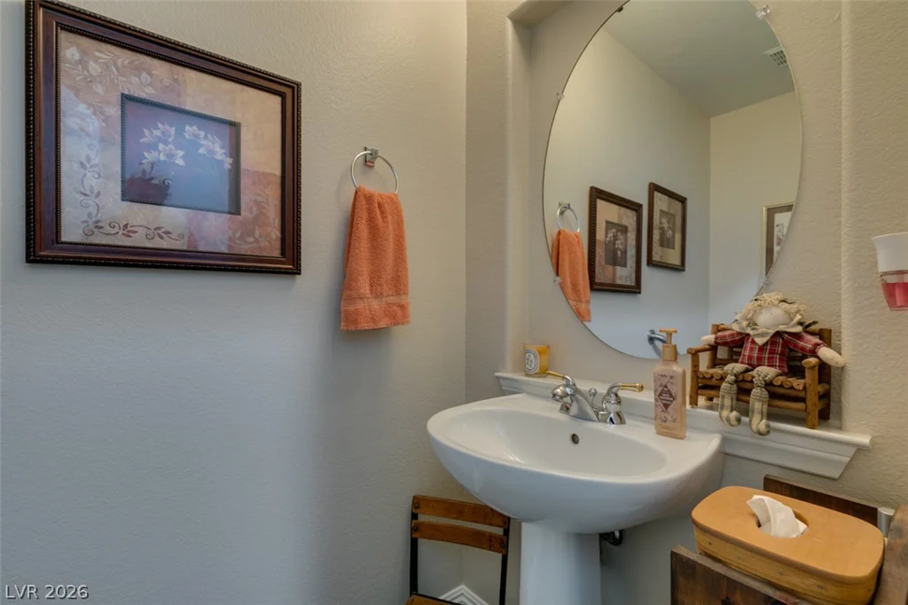 8909 Monte Oro, Las Vegas, NV 89131