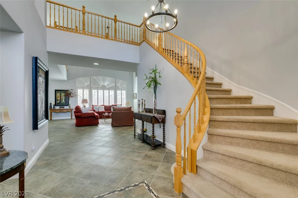 8909 Monte Oro, Las Vegas, NV 89131