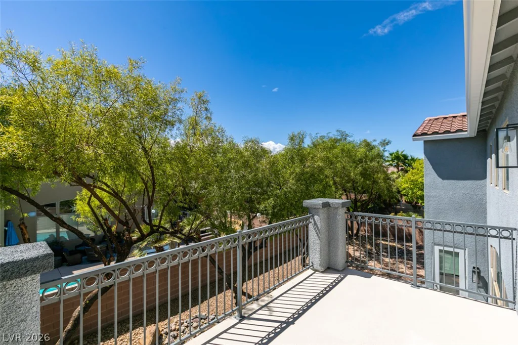 8909 Monte Oro, Las Vegas, NV 89131