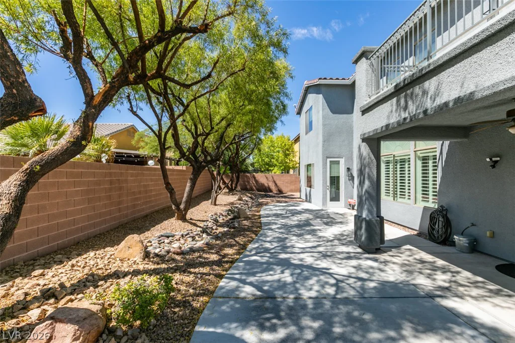 8909 Monte Oro, Las Vegas, NV 89131