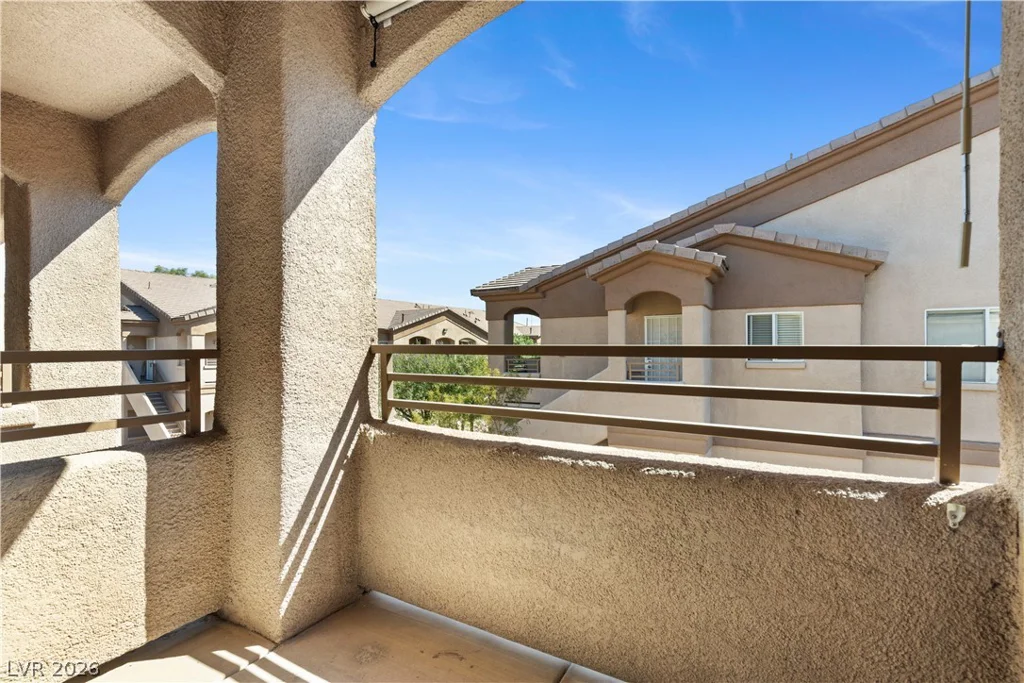 5751 Hacienda, Las Vegas, NV 89122