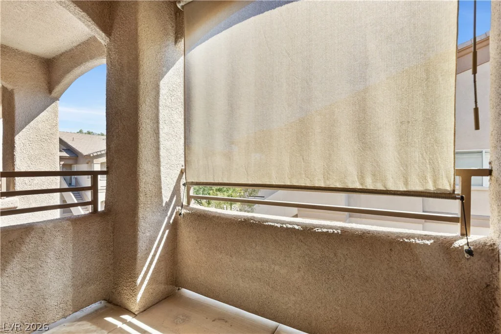5751 Hacienda, Las Vegas, NV 89122