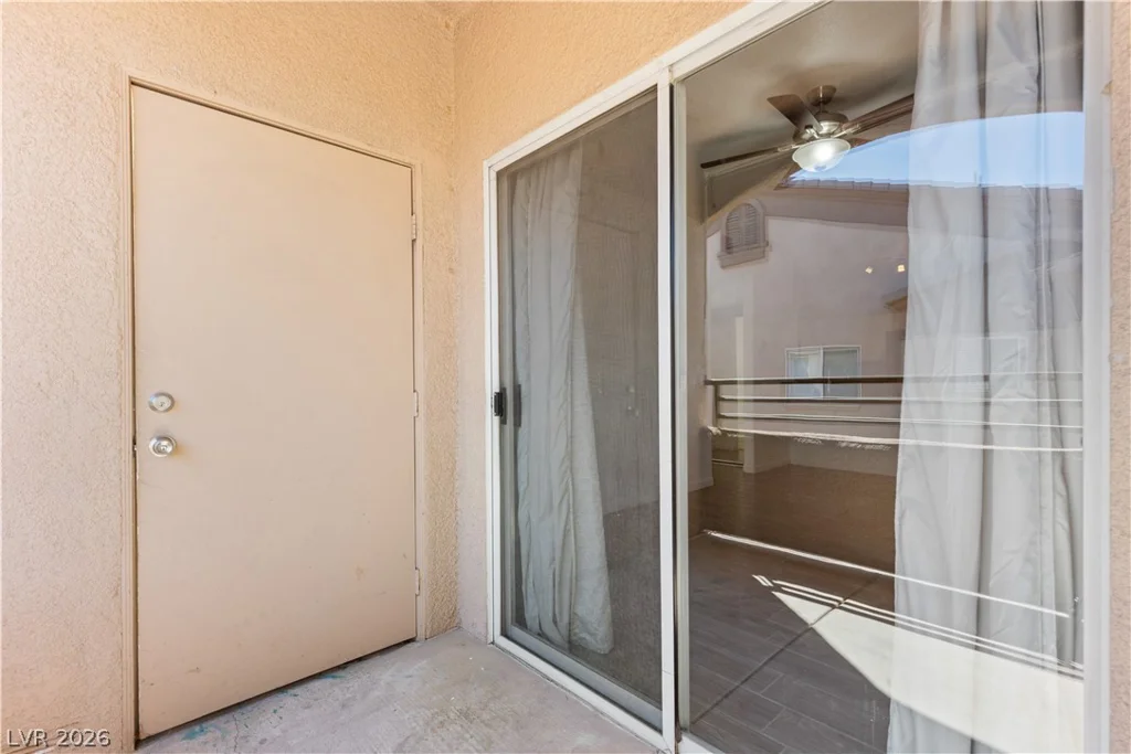 5751 Hacienda, Las Vegas, NV 89122