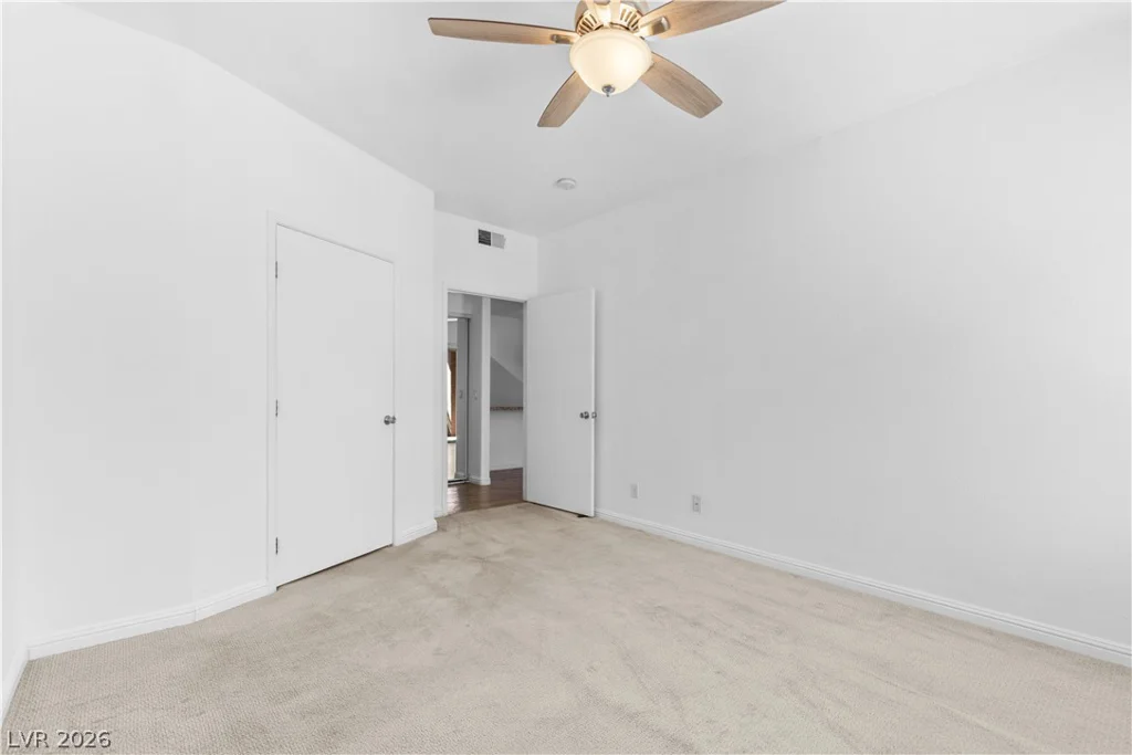5751 Hacienda, Las Vegas, NV 89122