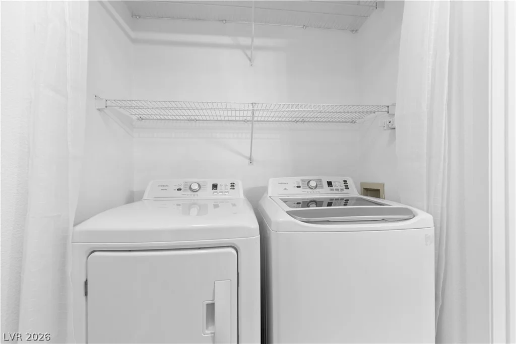 5751 Hacienda, Las Vegas, NV 89122