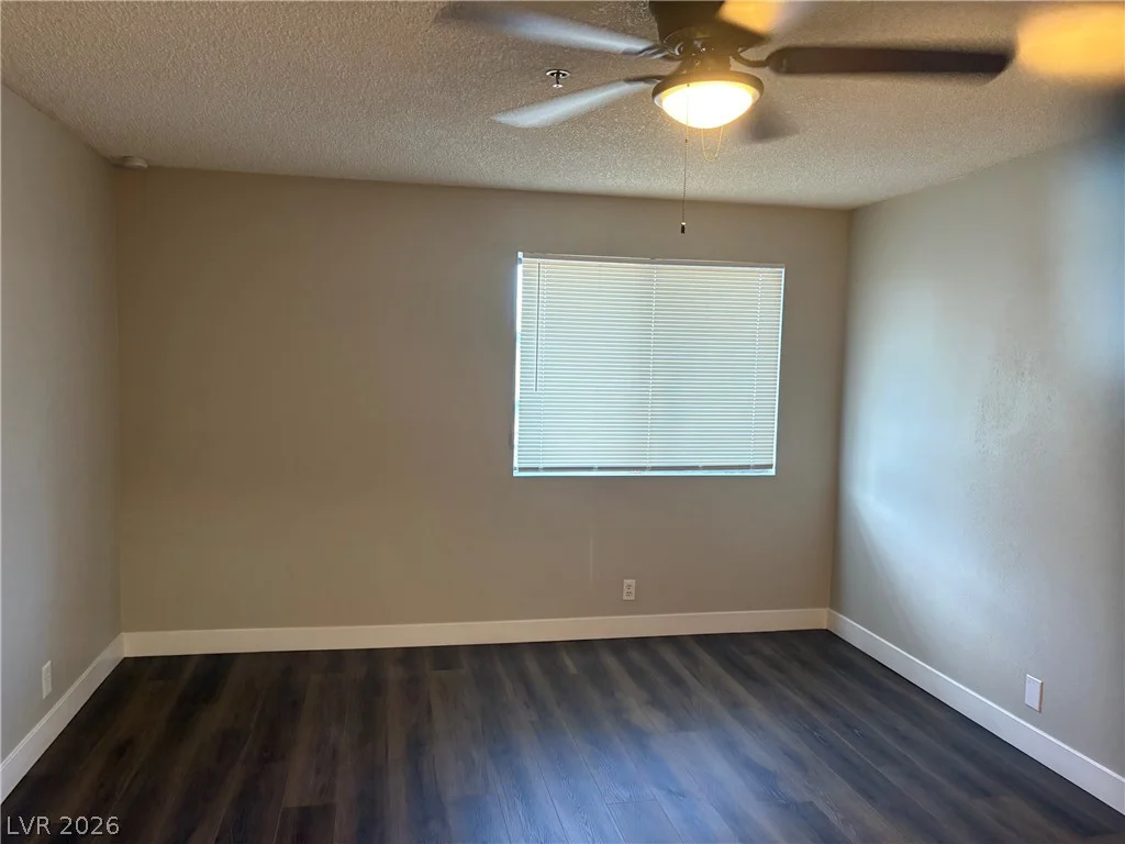 1381 University, Las Vegas, NV 89119