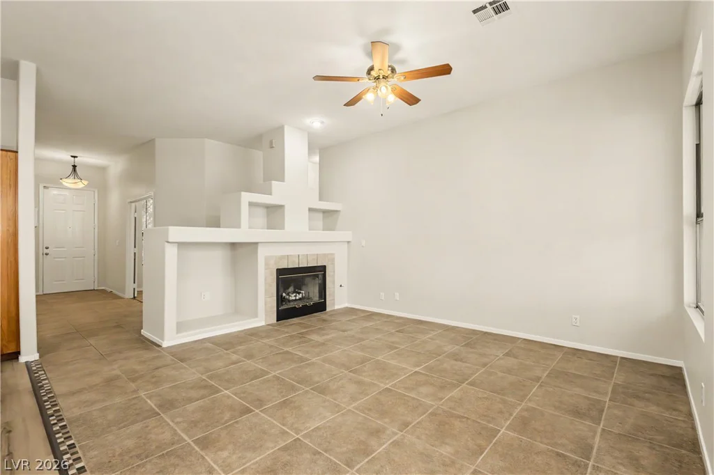 1578 Livingston, Henderson, NV 89012