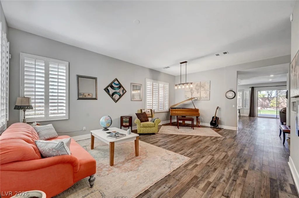 9508 Los Cotos, Las Vegas, NV 89147