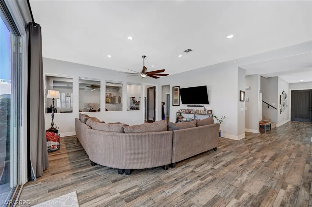 9508 Los Cotos, Las Vegas, NV 89147