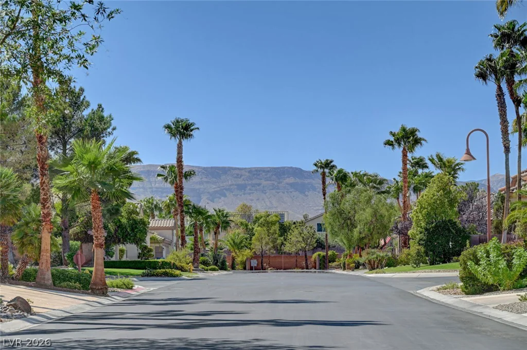 9508 Los Cotos, Las Vegas, NV 89147