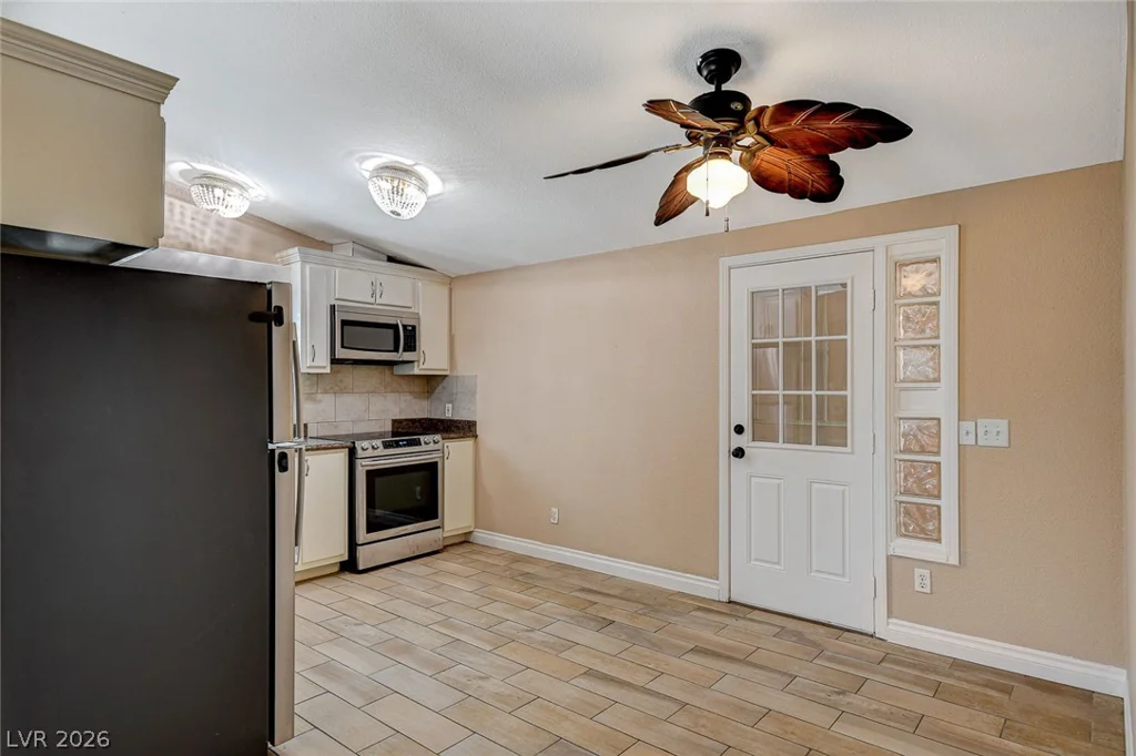 3160 Fallwood, Pahrump, NV 89048