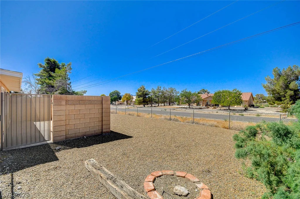 3160 Fallwood, Pahrump, NV 89048