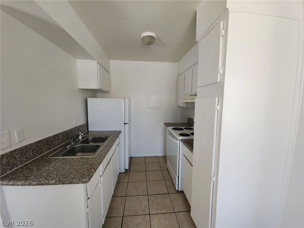 2513 Cedar, Las Vegas, NV 89101