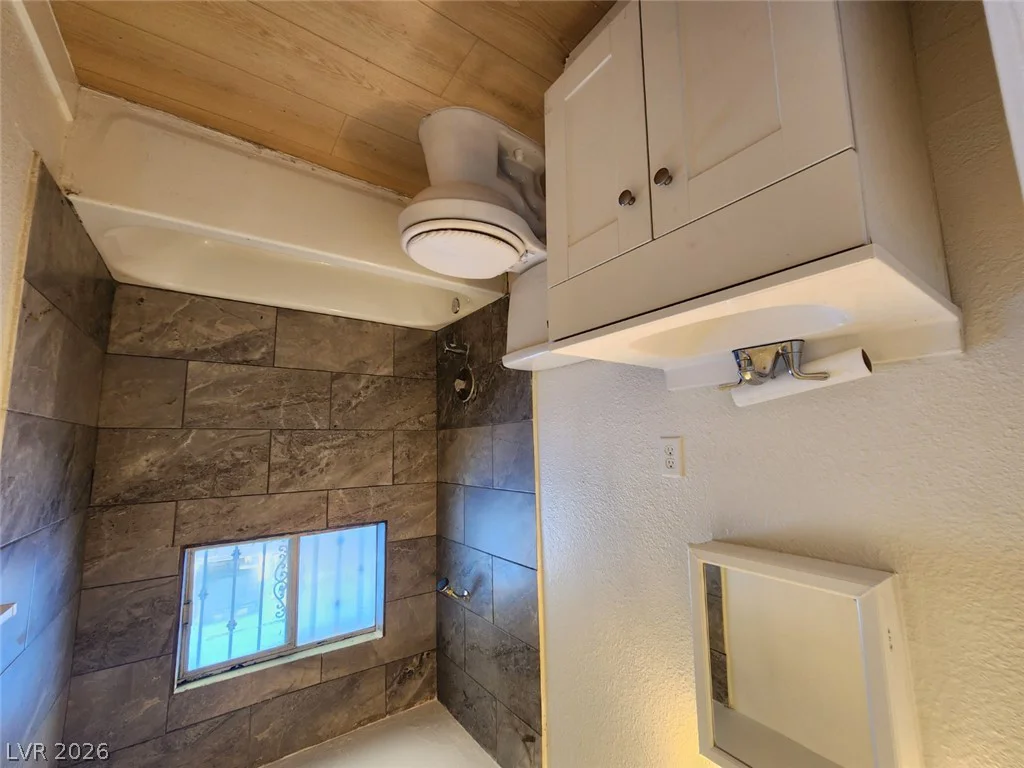 2513 Cedar, Las Vegas, NV 89101