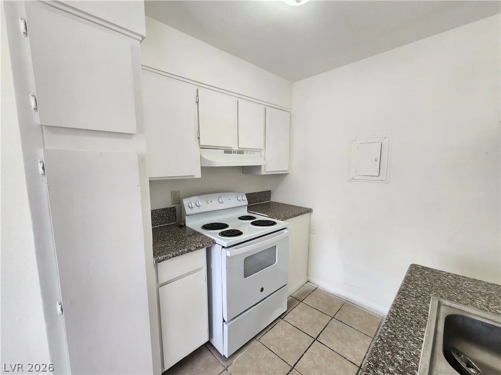 2513 Cedar, Las Vegas, NV 89101