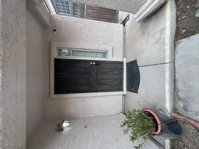 9112 Quiet Cove, Las Vegas, NV 89117