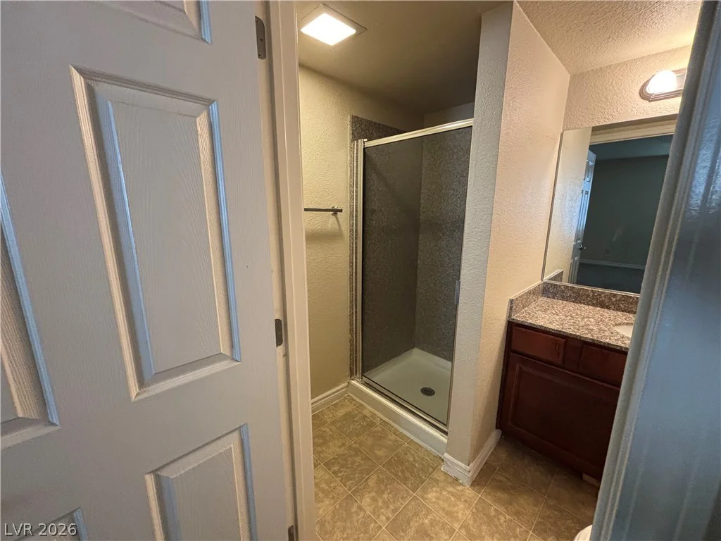5499 Indian River, Las Vegas, NV 89103