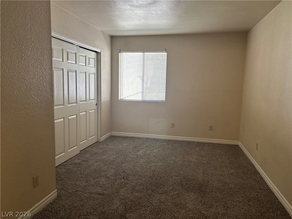 5499 Indian River, Las Vegas, NV 89103