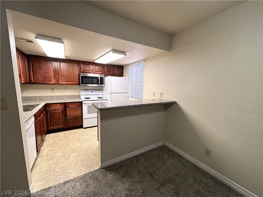5499 Indian River, Las Vegas, NV 89103