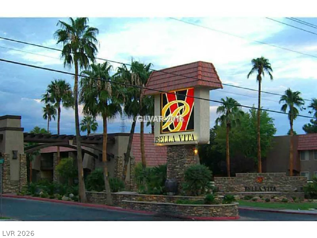 5499 Indian River, Las Vegas, NV 89103
