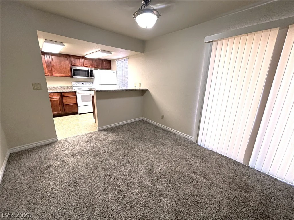 5499 Indian River, Las Vegas, NV 89103