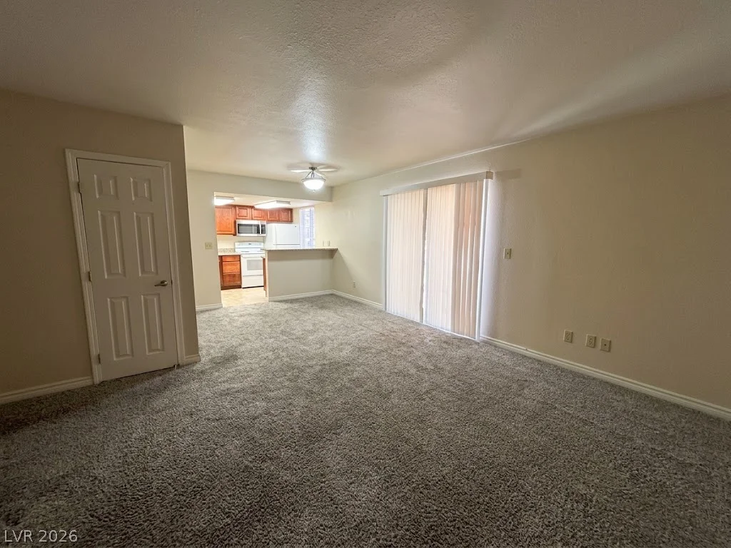 5499 Indian River, Las Vegas, NV 89103