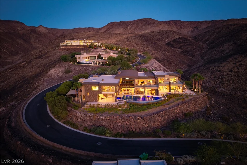 761 Dragon Ridge, Henderson, NV 89012