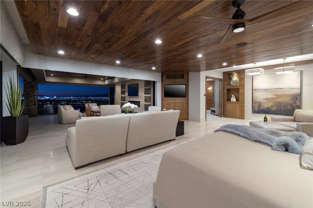 761 Dragon Ridge, Henderson, NV 89012
