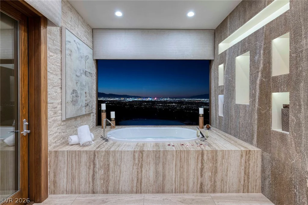 761 Dragon Ridge, Henderson, NV 89012