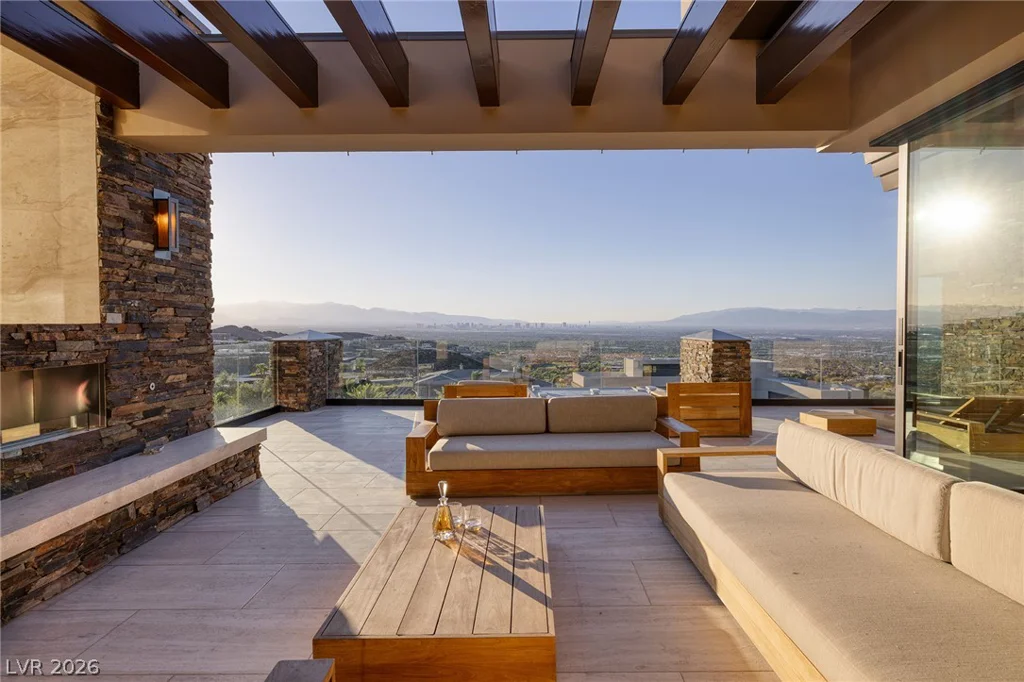 761 Dragon Ridge, Henderson, NV 89012